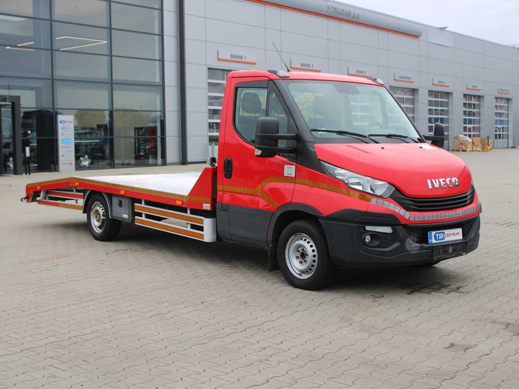 Iveco 35S18, EURO 6, WINCH, DRIVES, TIRES 80% - Grua de remolque autos: foto 3 Iveco 35S18, EURO 6, WINCH, DRIVES, TIRES 80% - Grua de remolque autos: foto 3