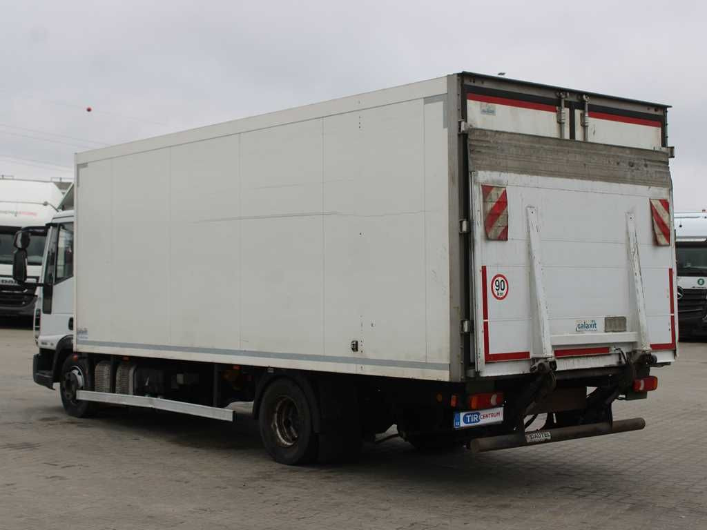 Iveco EUROCARGO 75E19, THERMO KING C - 450e, TAIL LIFT - Camión frigorífico: foto 4 Iveco EUROCARGO 75E19, THERMO KING C - 450e, TAIL LIFT - Camión frigorífico: foto 4