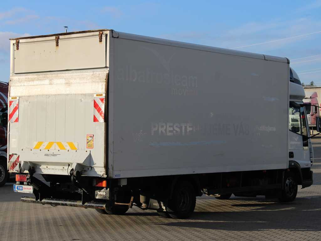 Iveco EUROCARGO ML75E17, HYDRAULIC FRONT, SLEEPING BODY - Camión caja cerrada: foto 4 Iveco EUROCARGO ML75E17, HYDRAULIC FRONT, SLEEPING BODY - Camión caja cerrada: foto 4