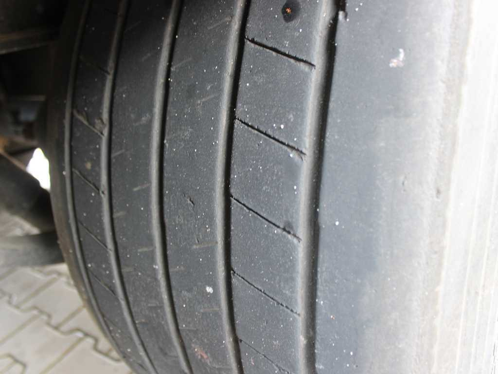 Semirremolque lona Krone SD, LOWDECK, LIFTING AXLE, MULTILOCK, LIFTING ROOF: foto 10 Semirremolque lona Krone SD, LOWDECK, LIFTING AXLE, MULTILOCK, LIFTING ROOF: foto 10