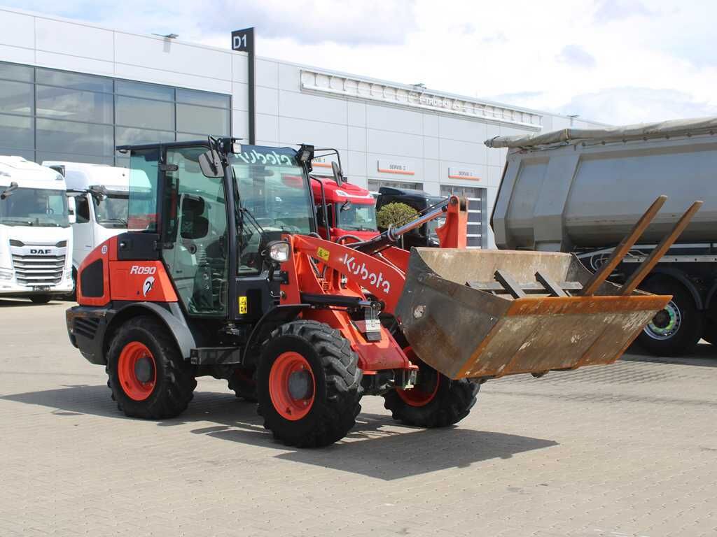 Kubota R090 - Cargadora de ruedas: foto 3 Kubota R090 - Cargadora de ruedas: foto 3
