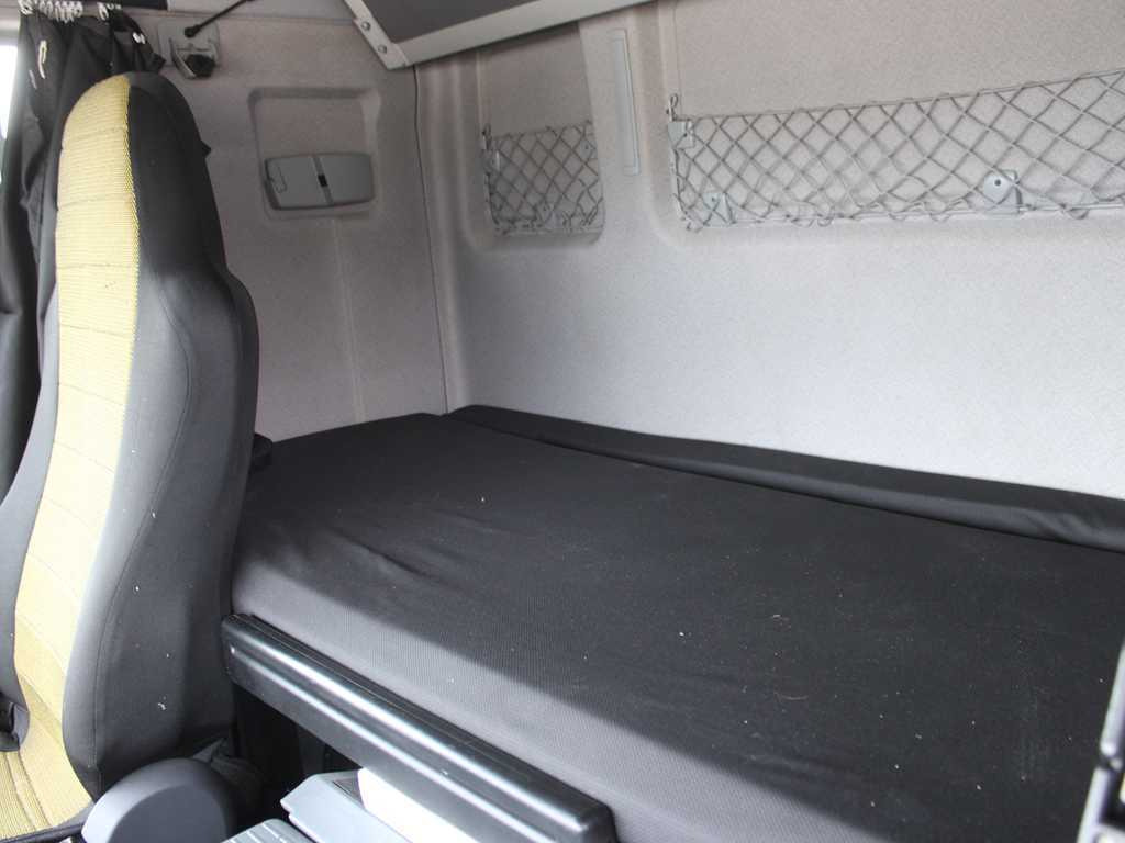 Camión lona MAN TGX 24.440, EURO 5EEV, 6X2, AIR SUSPENSION: foto 16