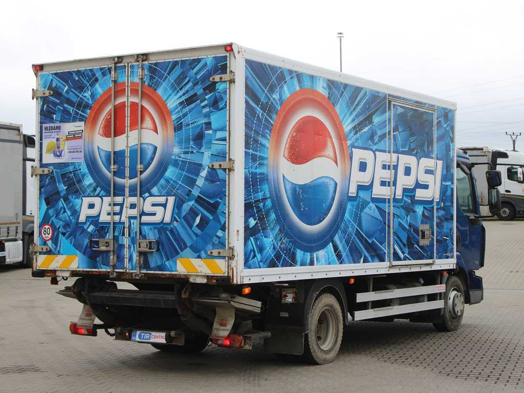 Renault MIDLUM 160.10, EURO 4, HYDRAULIC FRONT, TIRE 80% - Camión caja cerrada: foto 4 Renault MIDLUM 160.10, EURO 4, HYDRAULIC FRONT, TIRE 80% - Camión caja cerrada: foto 4