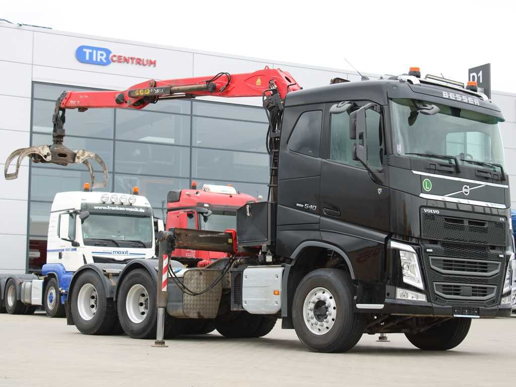 Volvo FH 540, 6X4, VEB+, Crane EPSILON Q170Z96 - Camión forestal, Camión grúa: foto 2 Volvo FH 540, 6X4, VEB+, Crane EPSILON Q170Z96 - Camión forestal, Camión grúa: foto 2