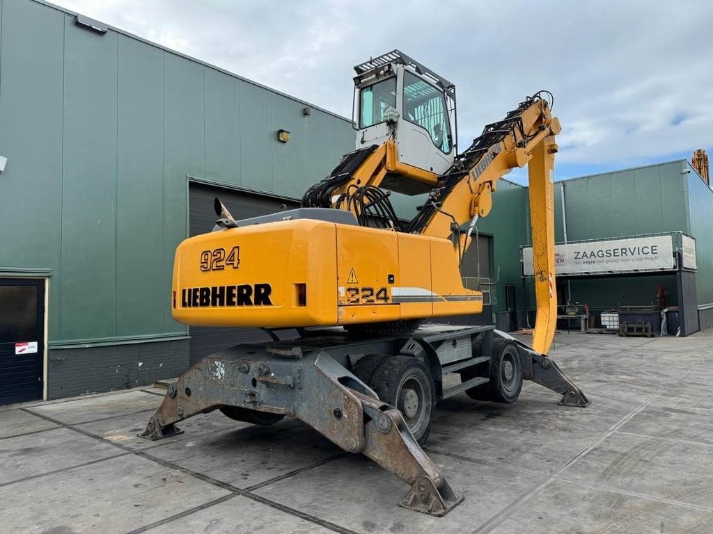 Liebherr A 924 C - Manipulador de materiales: foto 4 Liebherr A 924 C - Manipulador de materiales: foto 4