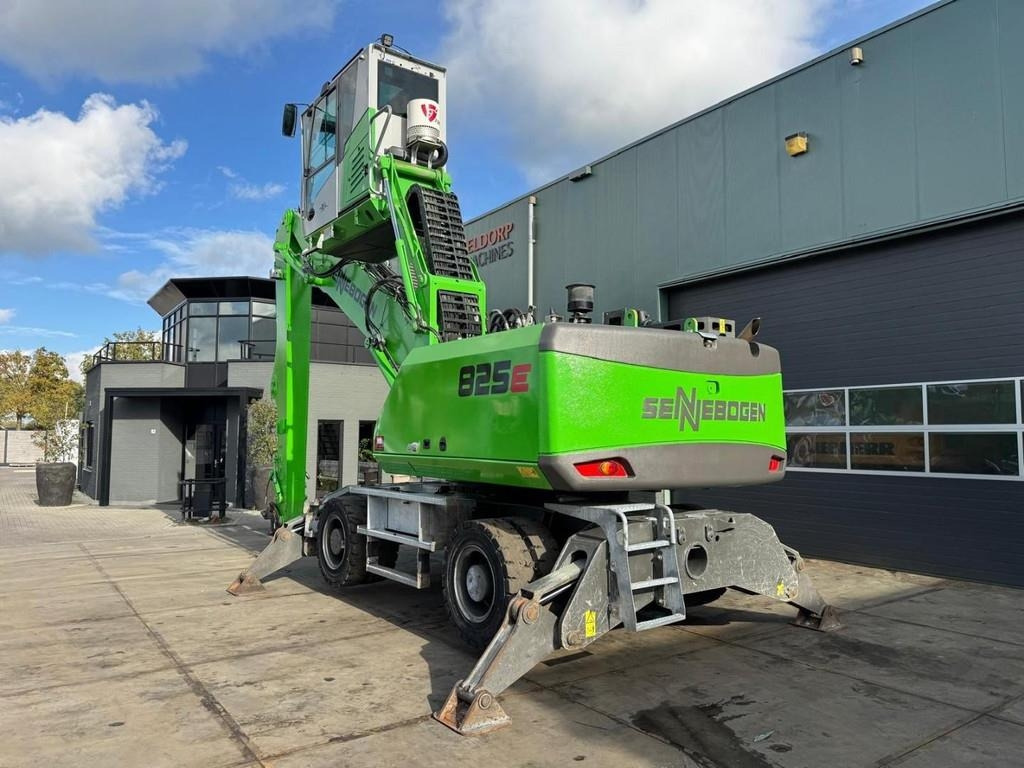 Sennebogen 825M E - Manipulador de materiales: foto 4 Sennebogen 825M E - Manipulador de materiales: foto 4