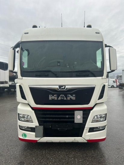 MAN TGX 18.420 XLX, E6 - Cabeza tractora: foto 2 MAN TGX 18.420 XLX, E6 - Cabeza tractora: foto 2