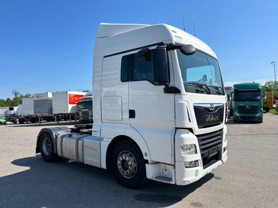 MAN TGX 18.500 XLX, Standklima, Retarder E6 - Cabeza tractora: foto 4 MAN TGX 18.500 XLX, Standklima, Retarder E6 - Cabeza tractora: foto 4