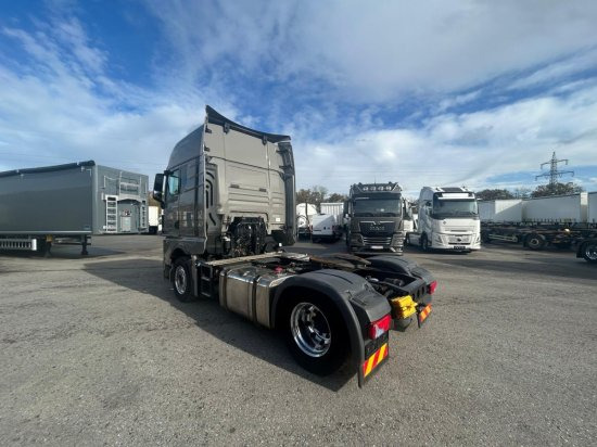 MAN TGX 18.510 4x2, XXL, Intarder, Euro 6 Schubbodenhydraulik New Model TG3 - Cabeza tractora: foto 4 MAN TGX 18.510 4x2, XXL, Intarder, Euro 6 Schubbodenhydraulik New Model TG3 - Cabeza tractora: foto 4
