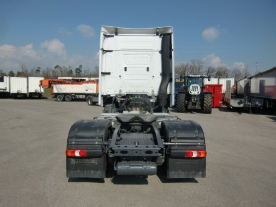 Mercedes-Benz Actros 1845 BL Giga Mirrow Cam - Cabeza tractora: foto 5 Mercedes-Benz Actros 1845 BL Giga Mirrow Cam - Cabeza tractora: foto 5