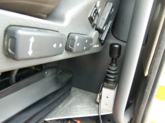 Cabeza tractora Volvo FH 16 700 6x4T, E5, Kipphydraulik I Shift, Schwerlastkupplung: foto 15 Cabeza tractora Volvo FH 16 700 6x4T, E5, Kipphydraulik I Shift, Schwerlastkupplung: foto 15