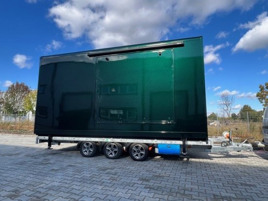 Izabella Wellnessanhänger mit Sauna und Whirlpool, Stromaggregat - Caravana: foto 3 Izabella Wellnessanhänger mit Sauna und Whirlpool, Stromaggregat - Caravana: foto 3
