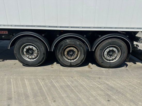 Kempf SKM 39 Alu-Kastenmulde 55m³ Rollplane - Semirremolque volquete: foto 3 Kempf SKM 39 Alu-Kastenmulde 55m³ Rollplane - Semirremolque volquete: foto 3