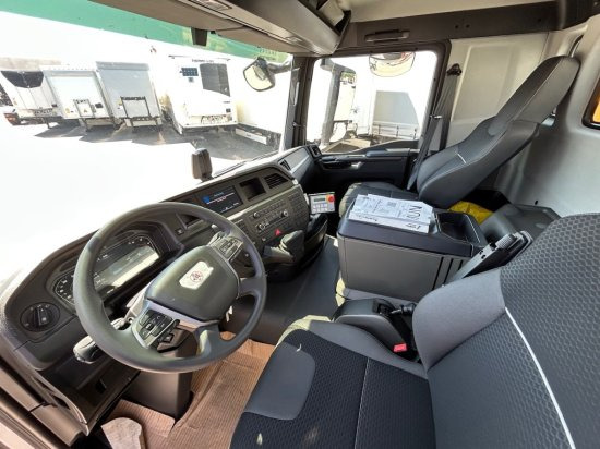 Camión hormigonera nuevo MAN 35.480 8x4, Betonmischer, Schwing Stetter 10 m³, 36 Tonnen: foto 15 Camión hormigonera nuevo MAN 35.480 8x4, Betonmischer, Schwing Stetter 10 m³, 36 Tonnen: foto 15