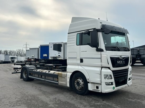 MAN TGX 18.460 XLX, 4x2, Euro 6, Standklima - Camión portacontenedore/ Intercambiable: foto 3 MAN TGX 18.460 XLX, 4x2, Euro 6, Standklima - Camión portacontenedore/ Intercambiable: foto 3