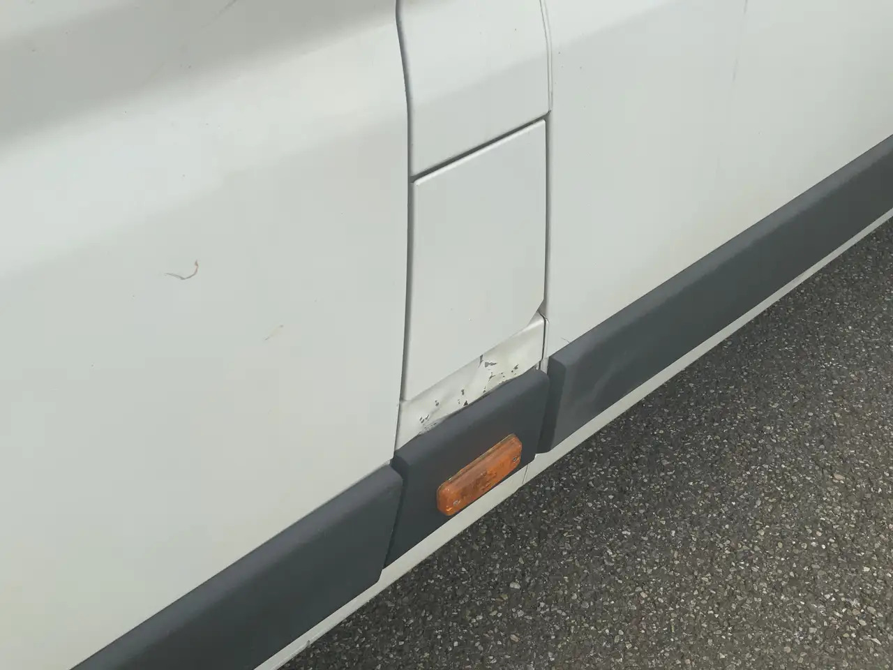 Citroen Jumper 35 2.2 HDI L4H3 Maxi (motor lampje brand !!) Airco - Furgón: foto 2 Citroen Jumper 35 2.2 HDI L4H3 Maxi (motor lampje brand !!) Airco - Furgón: foto 2