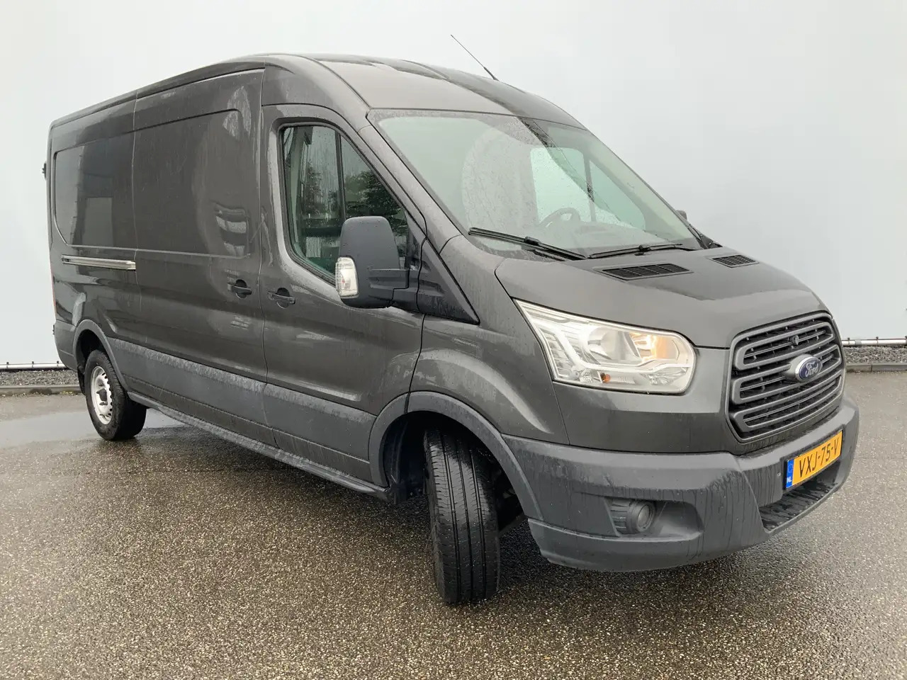 Ford Transit 330 2.2 TDCI L3H3 Ambiente Airco 3 Zits Euro 5 - Furgón: foto 2 Ford Transit 330 2.2 TDCI L3H3 Ambiente Airco 3 Zits Euro 5 - Furgón: foto 2