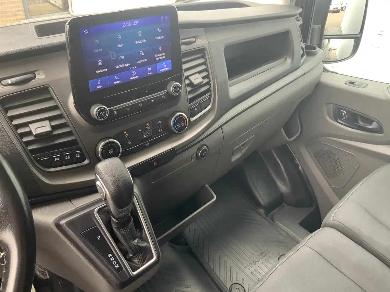 Ford Transit 350 2.0 TDCI L3H2 EXPORT !! Koel vries Automaat Tr - Furgoneta frigorifica: foto 4 Ford Transit 350 2.0 TDCI L3H2 EXPORT !! Koel vries Automaat Tr - Furgoneta frigorifica: foto 4