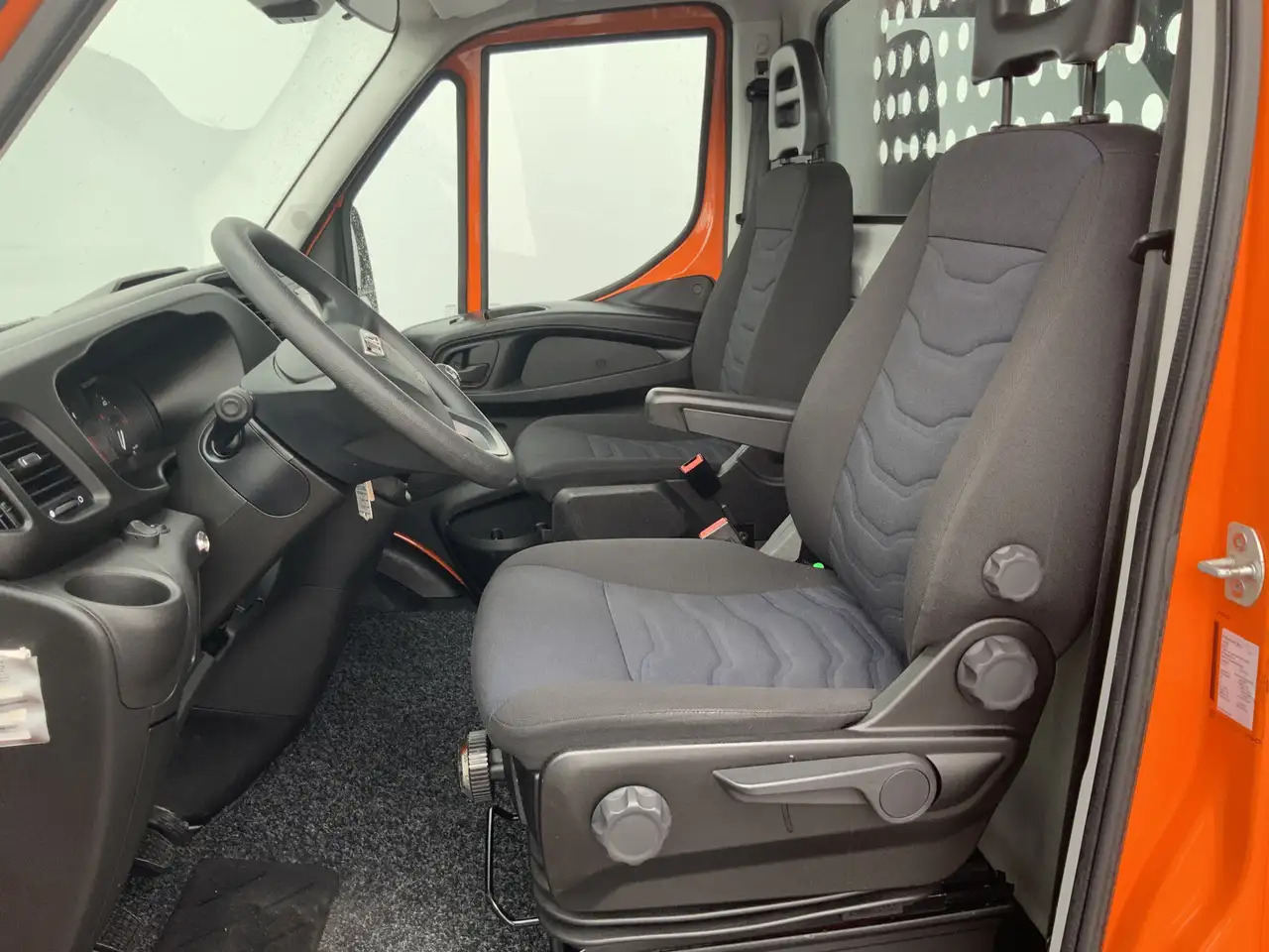 Caja abierta furgoneta Iveco Daily 35C14 2.3 375 Pick Up & LaadLift Airco Navi Trekha: foto 13