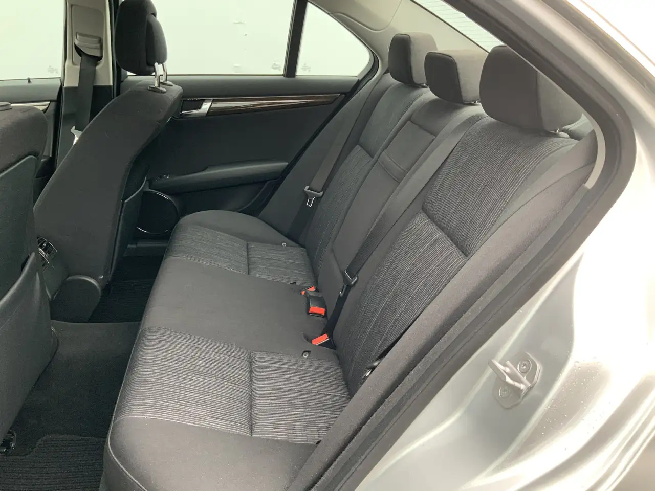 Mercedes-Benz C 200 K Elegance UNIEK ! Airco Compressor Alu Velg Euro - Sedan: foto 5 Mercedes-Benz C 200 K Elegance UNIEK ! Airco Compressor Alu Velg Euro - Sedan: foto 5