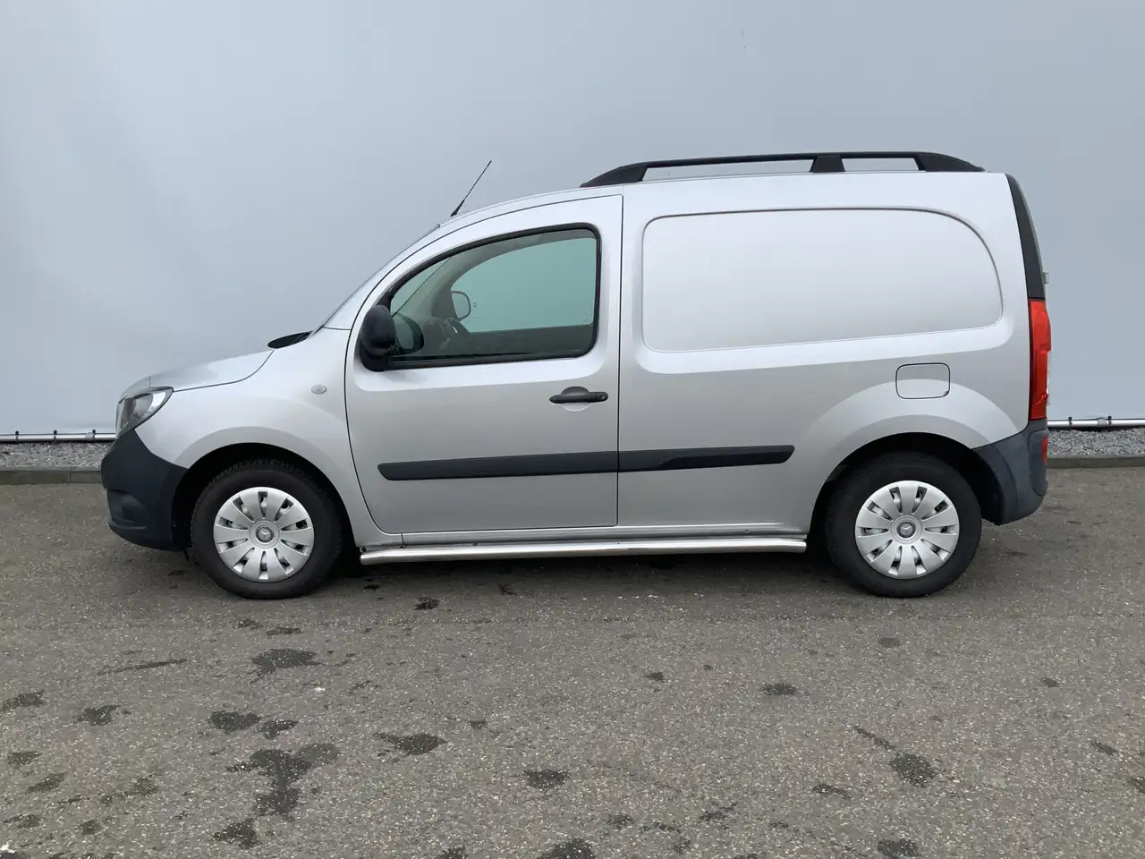 Mercedes-Benz Citan 109 CDI BlueEFFICIENCY Business Ambition Airco Tre - Furgoneta pequeña: foto 3 Mercedes-Benz Citan 109 CDI BlueEFFICIENCY Business Ambition Airco Tre - Furgoneta pequeña: foto 3