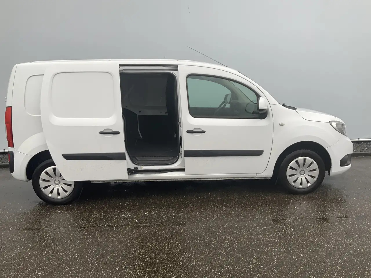 Furgoneta pequeña Mercedes-Benz Citan 109 CDI BlueEFFICIENCY Extra Lang Maxi Airco Euro: foto 14