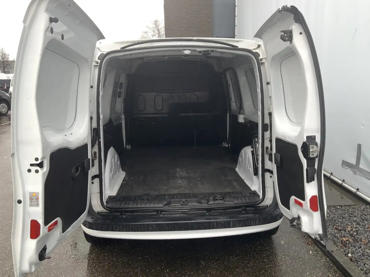 Furgoneta pequeña Mercedes-Benz Citan 109 CDI BlueEFFICIENCY Extra Lang Maxi Airco Euro: foto 8