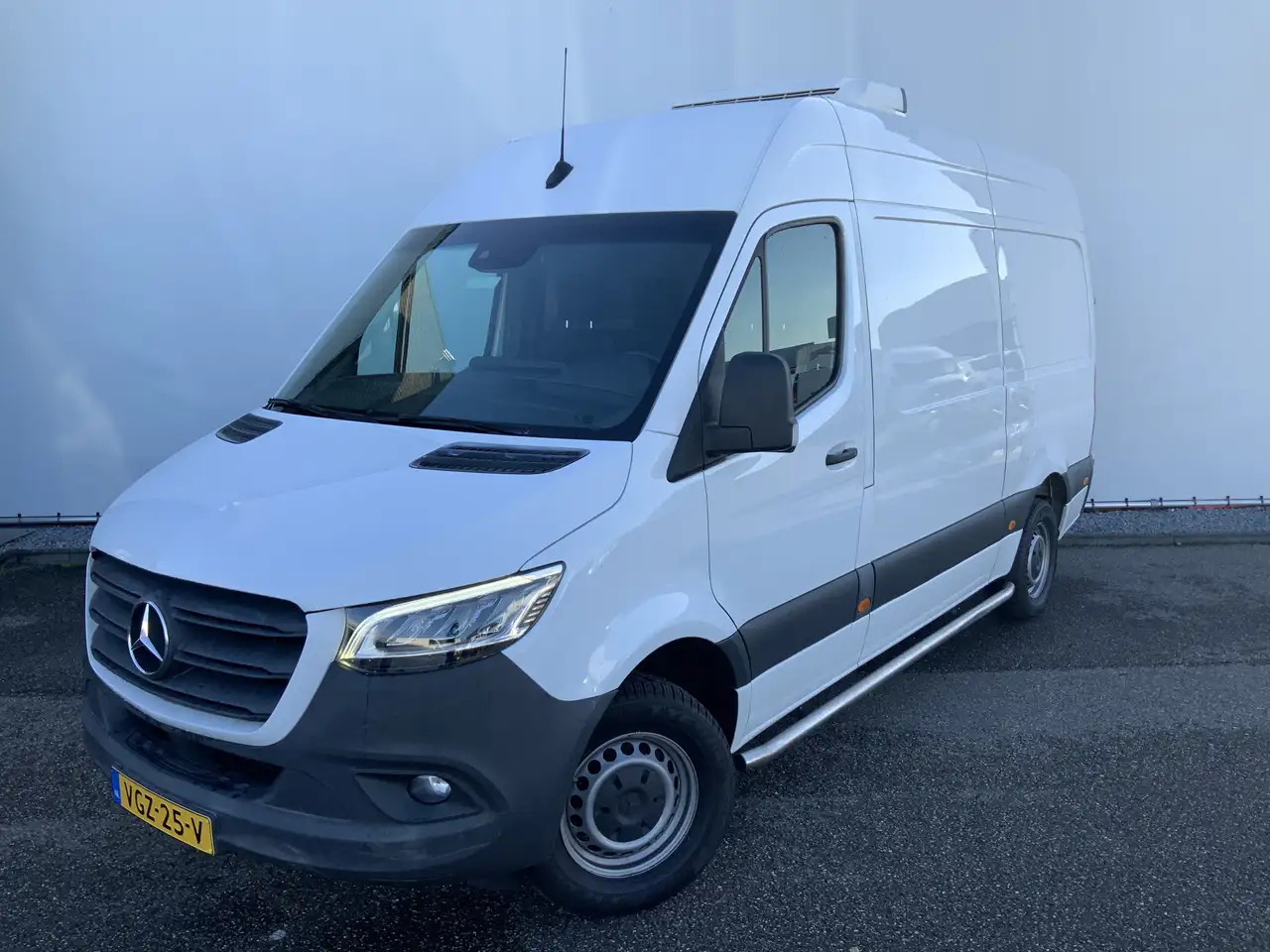 Mercedes-Benz Sprinter 316 2.2 CDI L2H2 Koelwagen Dag & Nacht Automaat Ai - Furgoneta frigorifica: foto 1 Mercedes-Benz Sprinter 316 2.2 CDI L2H2 Koelwagen Dag & Nacht Automaat Ai - Furgoneta frigorifica: foto 1