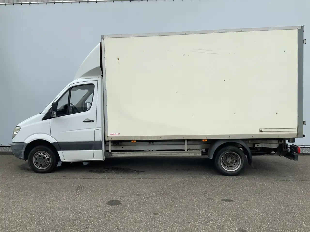 Mercedes-Benz Sprinter 513 2.2 CDI 432 Meubelbak & Deuren 3 Zits Cruise T - Furgoneta caja cerrada: foto 3 Mercedes-Benz Sprinter 513 2.2 CDI 432 Meubelbak & Deuren 3 Zits Cruise T - Furgoneta caja cerrada: foto 3