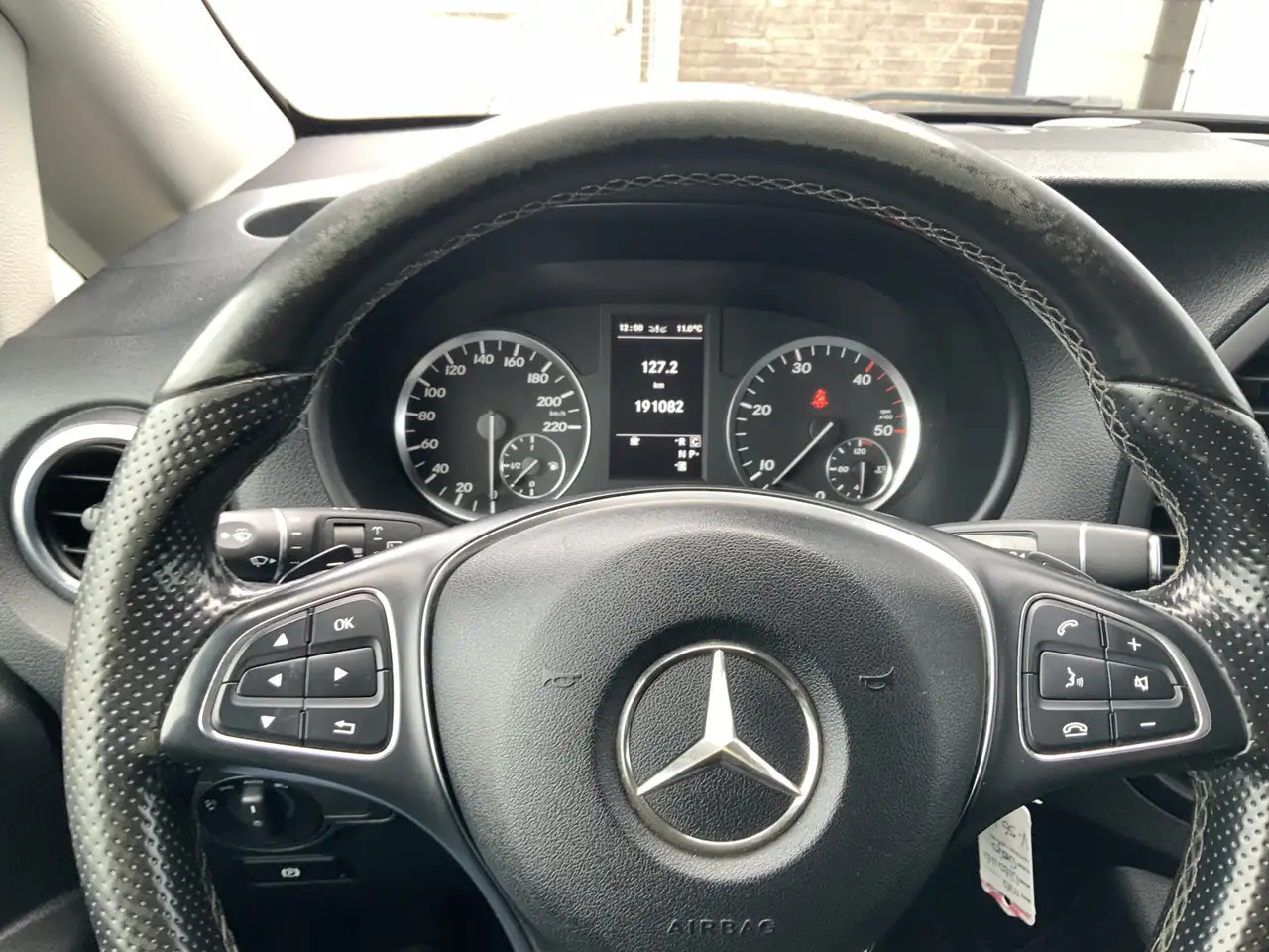 Mercedes-Benz Vito 116 CDI Lang Automaat Airco Cruise Camera Trekhaak - Furgoneta pequeña: foto 4 Mercedes-Benz Vito 116 CDI Lang Automaat Airco Cruise Camera Trekhaak - Furgoneta pequeña: foto 4