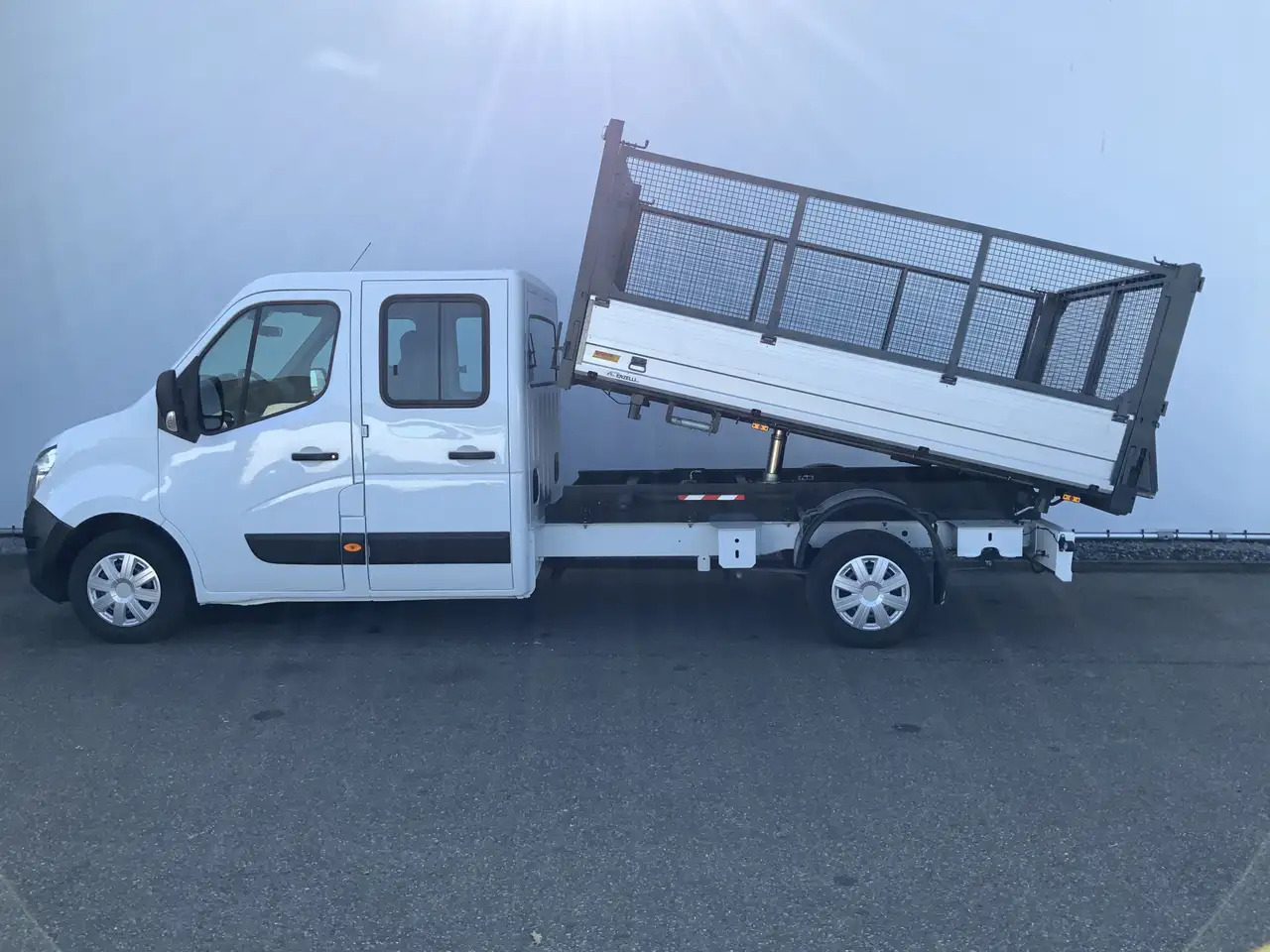 Nissan NV400 2.3 dCi L3H1 Dub Cab 3 Zijde Kipper Airco Bakmaat - Volquete furgoneta: foto 3 Nissan NV400 2.3 dCi L3H1 Dub Cab 3 Zijde Kipper Airco Bakmaat - Volquete furgoneta: foto 3