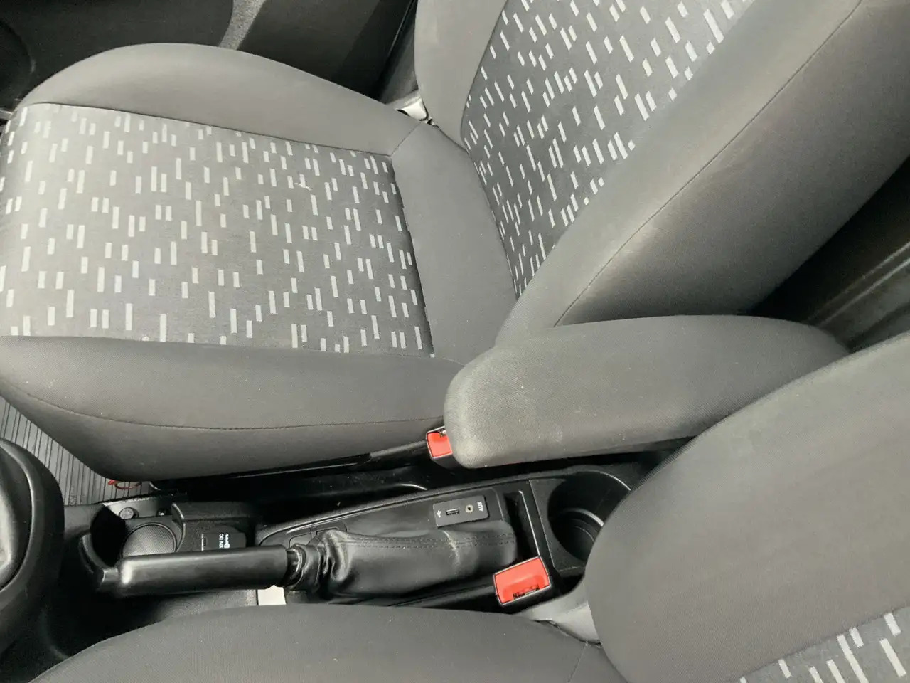 Furgoneta pequeña Opel Combo 1.3 CDTi L1H1 Edition Airco Euro 6: foto 11 Furgoneta pequeña Opel Combo 1.3 CDTi L1H1 Edition Airco Euro 6: foto 11