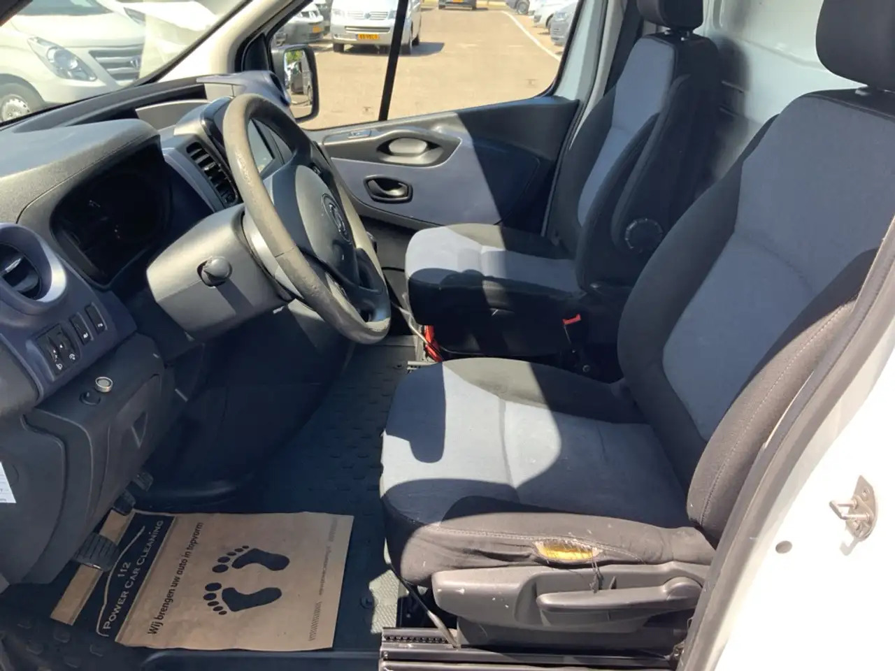 Opel Vivaro 1.6 CDTI L2H1 Edition EcoFlex Airco Cruise Imperia - Furgón: foto 5 Opel Vivaro 1.6 CDTI L2H1 Edition EcoFlex Airco Cruise Imperia - Furgón: foto 5