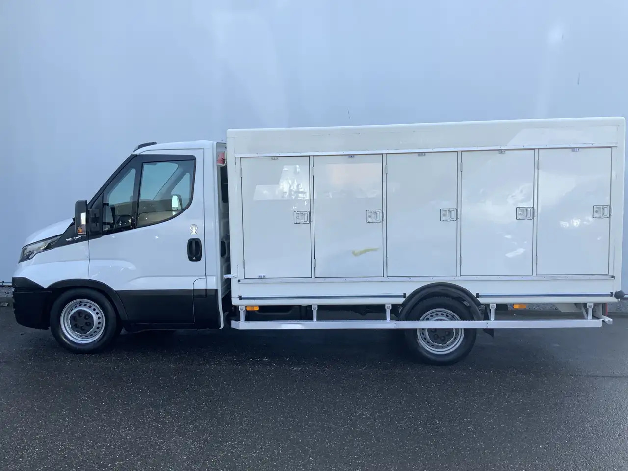Iveco Daily 35S13 2.3 345 IJswagen -0.40 gr 10 deuren Euro 5 B - Otros maquinaria: foto 3 Iveco Daily 35S13 2.3 345 IJswagen -0.40 gr 10 deuren Euro 5 B - Otros maquinaria: foto 3