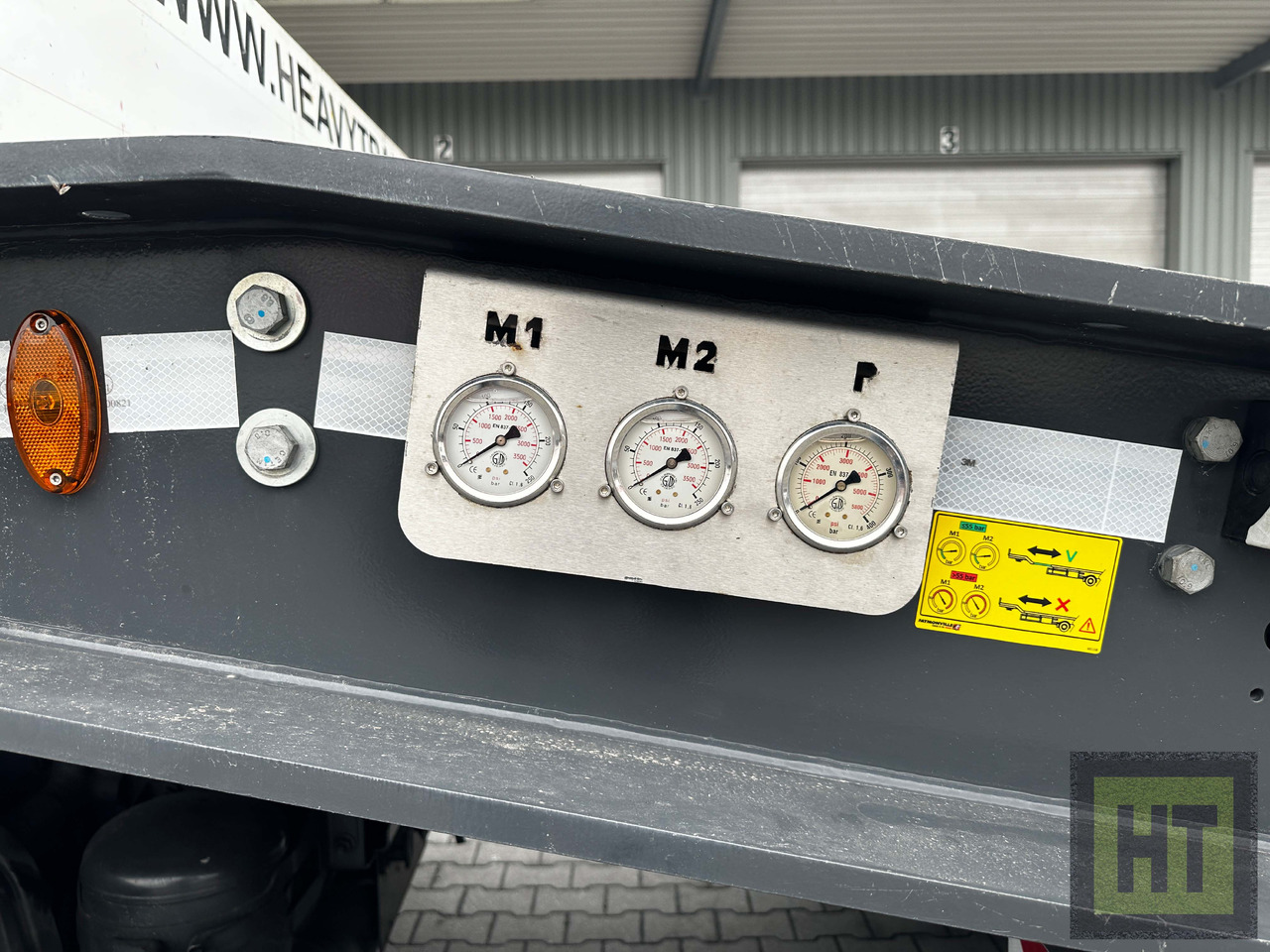 Faymonville 5-Achs-Tele-Semi-Halbachsen-Twinaxle-hydr Rampen - Semirremolque góndola rebajadas: foto 3 Faymonville 5-Achs-Tele-Semi-Halbachsen-Twinaxle-hydr Rampen - Semirremolque góndola rebajadas: foto 3