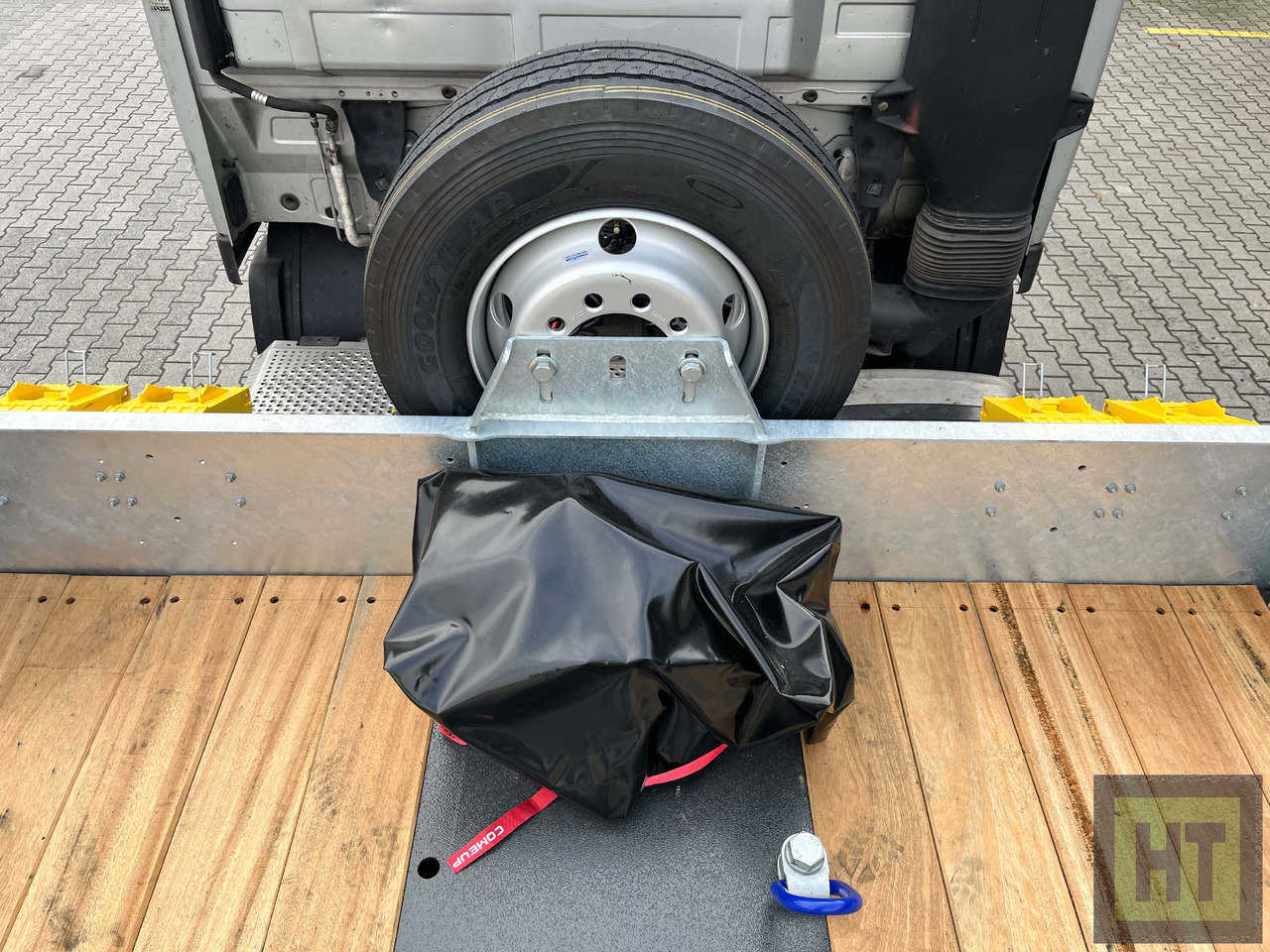 Faymonville MAX Trailer 3-Achs-Semi-hydr.Ladeboden mit Rampen-Holzbelag - Semirremolque góndola rebajadas: foto 3 Faymonville MAX Trailer 3-Achs-Semi-hydr.Ladeboden mit Rampen-Holzbelag - Semirremolque góndola rebajadas: foto 3