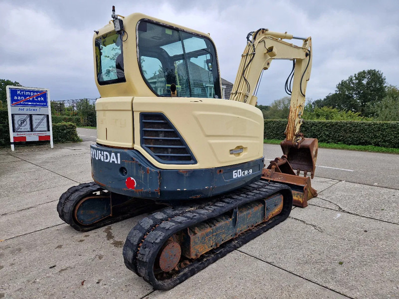 Hyundai Robex CR60-9 met airco en 3 bakken - Miniexcavadora: foto 4 Hyundai Robex CR60-9 met airco en 3 bakken - Miniexcavadora: foto 4