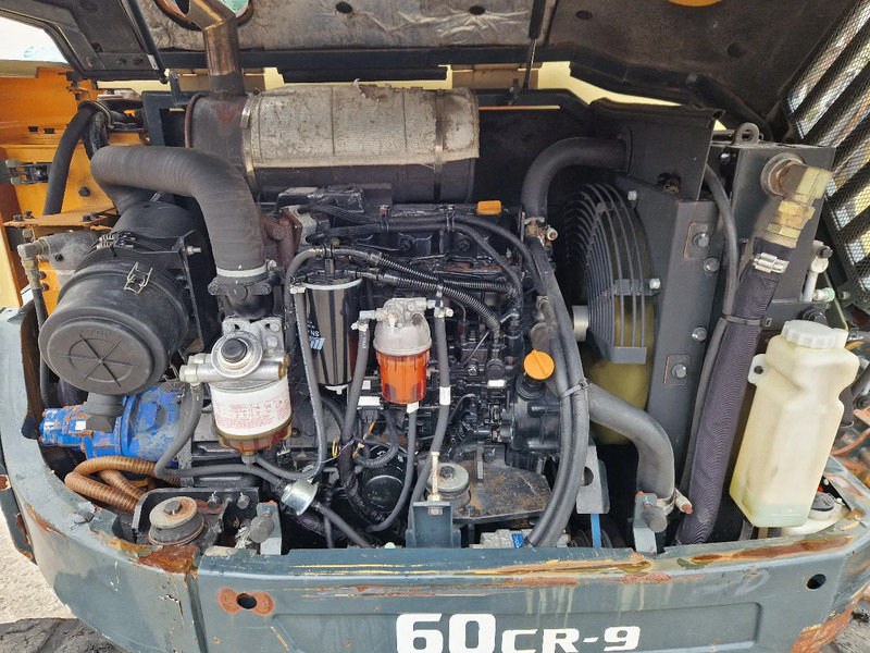 Hyundai Robex CR60-9 met airco en 3 bakken - Miniexcavadora: foto 5 Hyundai Robex CR60-9 met airco en 3 bakken - Miniexcavadora: foto 5