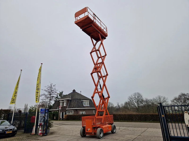 JLG 3369LE elektrisch werkhoogte 12.06m. - Plataforma de tijeras: foto 2 JLG 3369LE elektrisch werkhoogte 12.06m. - Plataforma de tijeras: foto 2