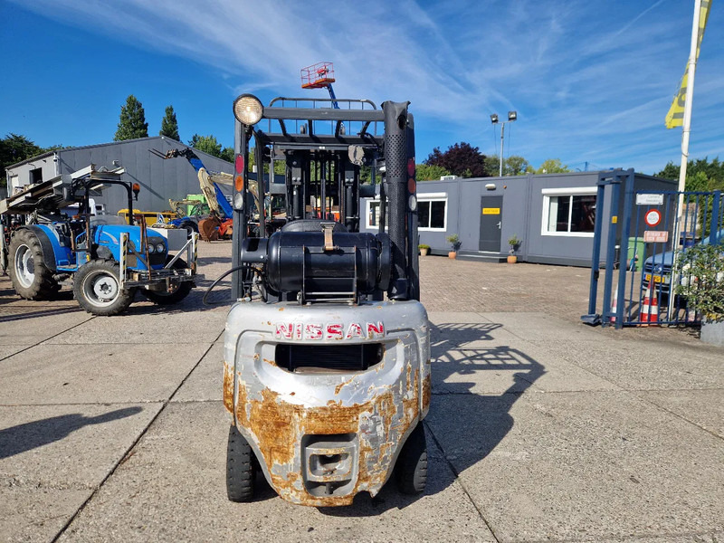 Nissan 1800 kg. LPG met keuring - Carretilla elevadora de gas: foto 4 Nissan 1800 kg. LPG met keuring - Carretilla elevadora de gas: foto 4