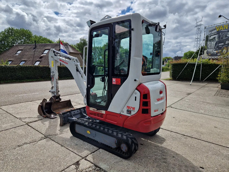 Takeuchi TB216 met 2089 uur - Miniexcavadora: foto 3 Takeuchi TB216 met 2089 uur - Miniexcavadora: foto 3