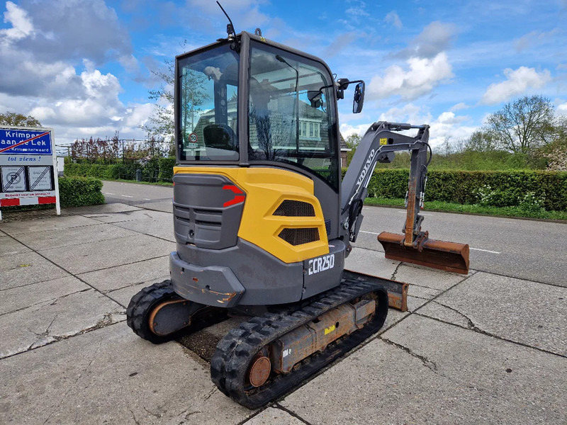 Volvo ECR25D met 2562 uur - Miniexcavadora: foto 4 Volvo ECR25D met 2562 uur - Miniexcavadora: foto 4