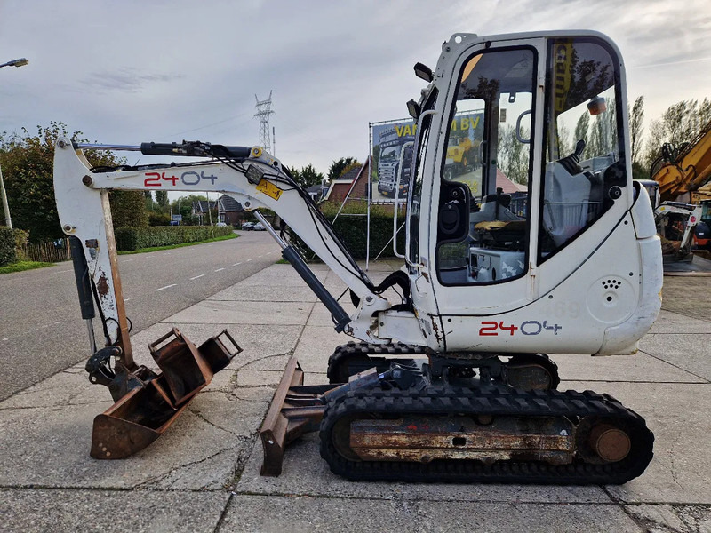 WACKER NEUSON 2404RD kan op een berghelling werken - Miniexcavadora: foto 3 WACKER NEUSON 2404RD kan op een berghelling werken - Miniexcavadora: foto 3