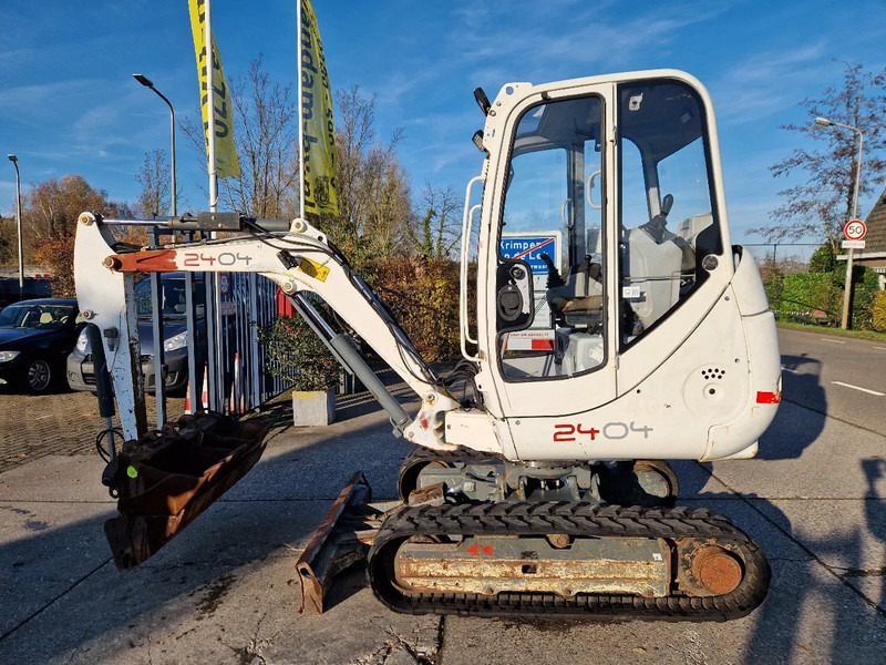 WACKER NEUSON 2404RD kan op een helling draaien - Miniexcavadora: foto 2 WACKER NEUSON 2404RD kan op een helling draaien - Miniexcavadora: foto 2