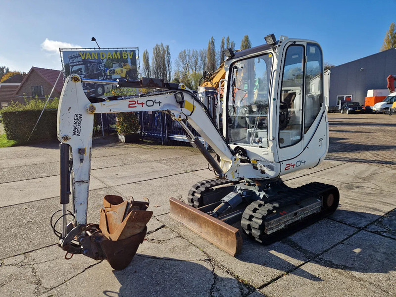 WACKER NEUSON 2404RD met nivelleersysteem, mountain proof - Miniexcavadora: foto 3 WACKER NEUSON 2404RD met nivelleersysteem, mountain proof - Miniexcavadora: foto 3