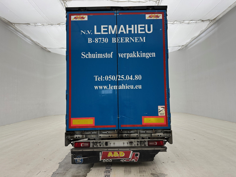 A&D Schuifzeilen - Remolque con toldo: foto 5 A&D Schuifzeilen - Remolque con toldo: foto 5