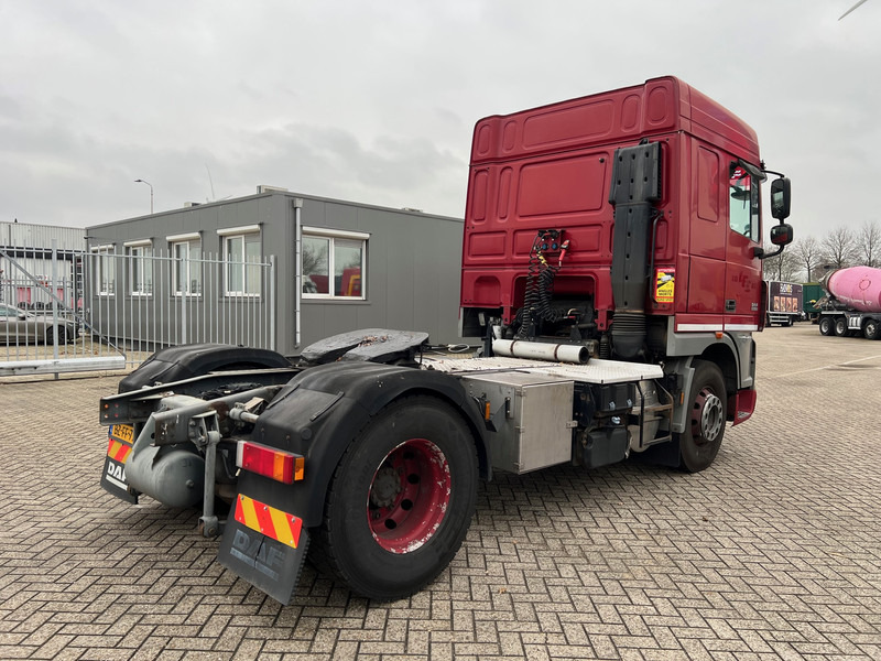 DAF XF105.410 Space Cab - ADR* - Cabeza tractora: foto 4 DAF XF105.410 Space Cab - ADR* - Cabeza tractora: foto 4