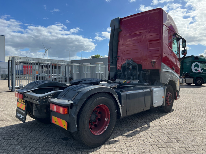 Volvo FH13.420 Globetrotter - ADR - Cabeza tractora: foto 4 Volvo FH13.420 Globetrotter - ADR - Cabeza tractora: foto 4
