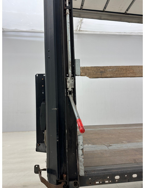 Kögel Tautliner - Semirremolque lona: foto 2 Kögel Tautliner - Semirremolque lona: foto 2