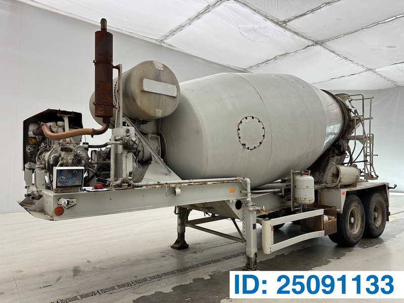 MOL Mixer 10 cub - Semirremolque hormigonera: foto 1 MOL Mixer 10 cub - Semirremolque hormigonera: foto 1